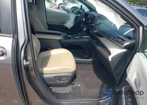 2021 Toyota Sienna Xle from USA, damaged, VIN 5TDYRKEC1MS071251